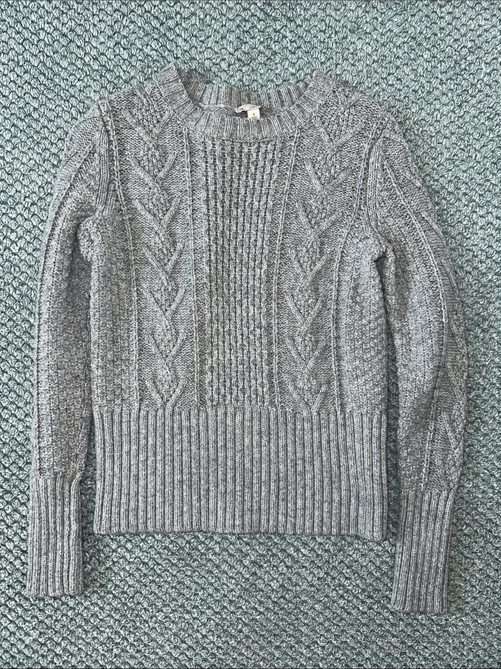 GAP Gray Cable Crewneck Sweater